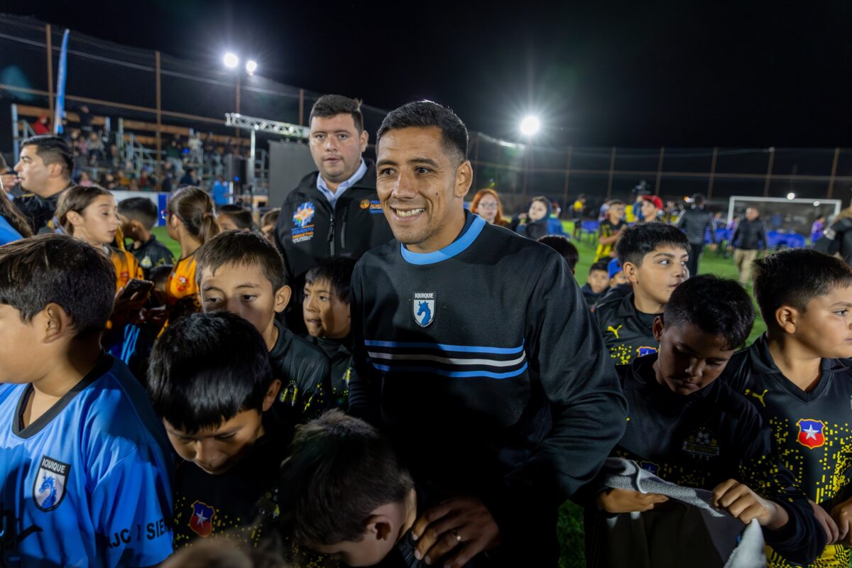 Municipalidad de Pozo Almonte dio el vamos a campeonato “Fútbol 7” con apoyo de Collahuasi y la participación de Deportes Iquique