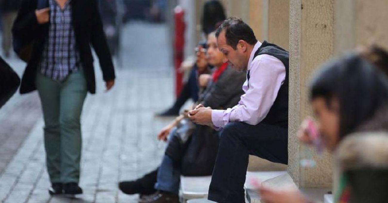 ¿Estás cesante? Los beneficios que puedes recibir en abril mientras buscas trabajo