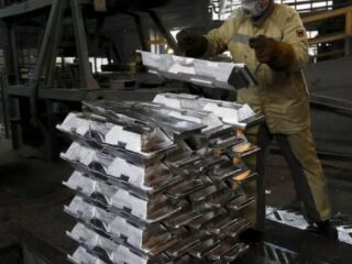 Precios del estaño alcanzan máximos por preocupación en suministros
