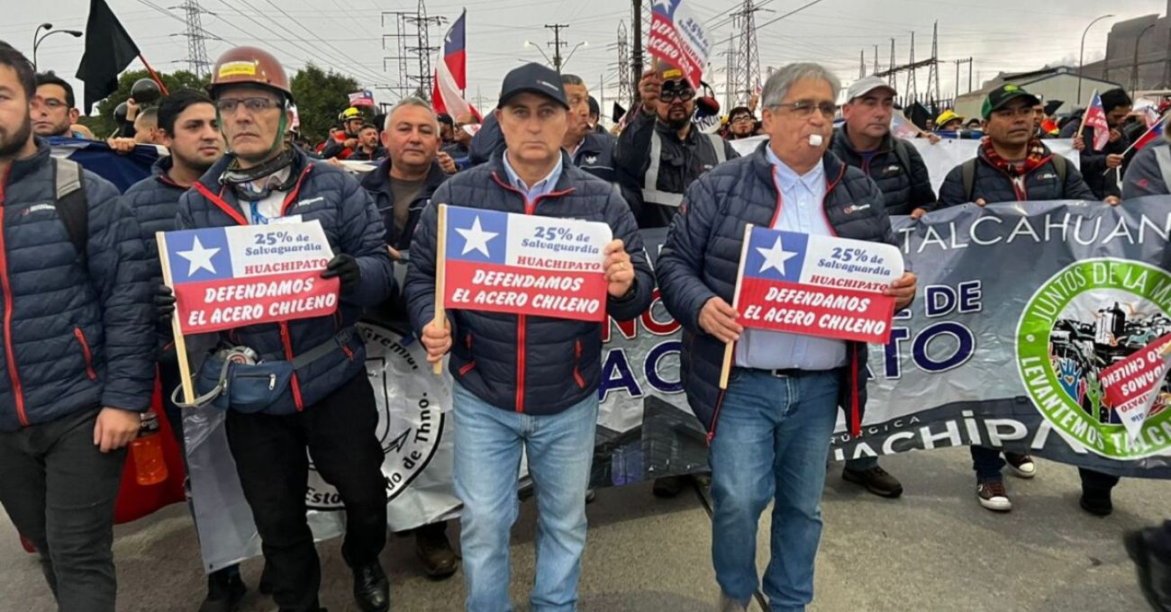 "Despidos masivos en Huachipato: trabajadores y sindicatos preocupados por la crisis"