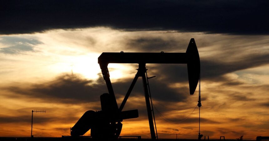 Inversiones en tecnologías revierten declive en petróleo de esquisto en Texas.