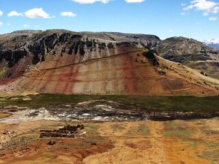 Perú: Bear Creek y Corani, entre demoras por permisos y una inversión que iría al alza