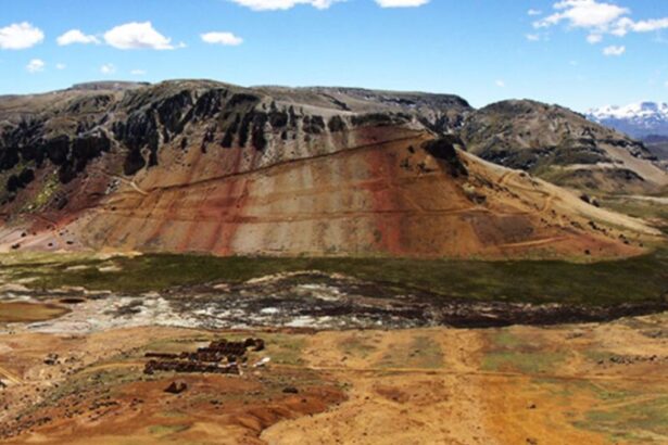 Perú: Bear Creek y Corani, entre demoras por permisos y una inversión que iría al alza