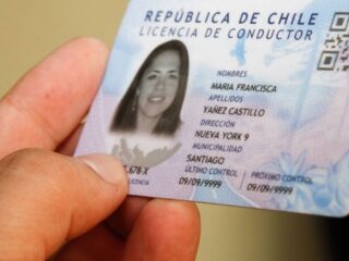 ¿Desde qué edad se puede sacar la licencia de conducir en Chile?