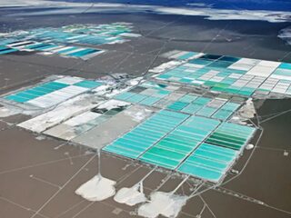 SQM invertirá US$ 2.400 millones este año y 2025 con foco en expandir producción de litio en Chile y Australia