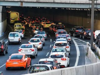 Restricción vehicular en Santiago: ¿Qué automóviles y motocicletas serán afectados?