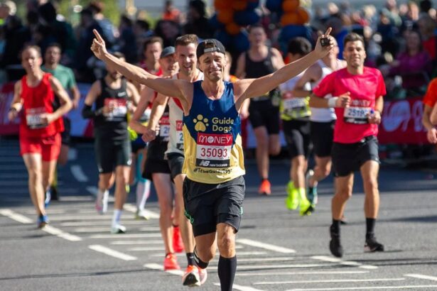 La Maratón de Santiago 2024 reúne a más de 30.000 corredores en la ciudad