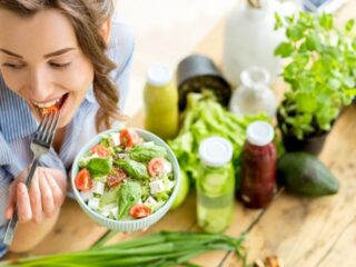 Alimentos que se deben evitar para bajar de peso después de los 50 años - Estudio Harvard
