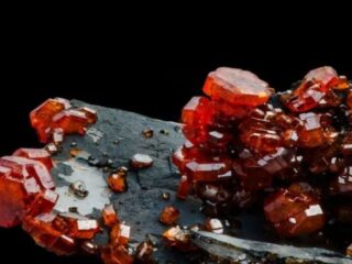 Vanadium Resources firma acuerdo de suministro con Panjin Hexiang de China