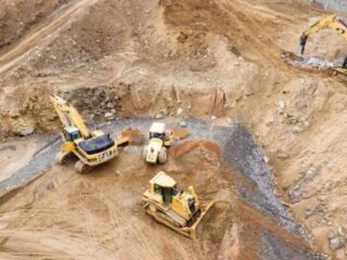 Ingemmet agiliza entrega de concesiones mineras en Perú para reactivación económica