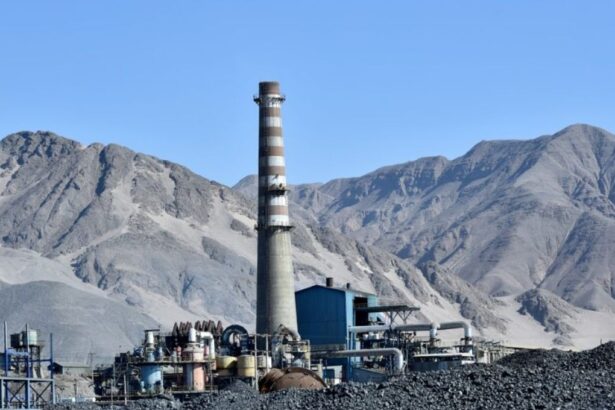 Ministra de Minería expone avances y desafíos de la Fundición Paipote en Chile