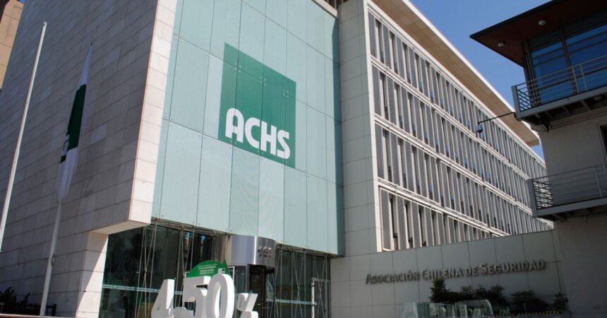 ACHS busca talentos para mejorar la prevención y la salud laboral en Chile.