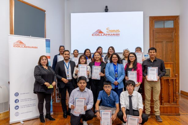 24 jóvenes de Alto Hospicio y Pica cursarán estudios universitarios con apoyo de “Beca Embajadores Collahuasi”