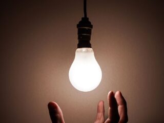 Nuevo subsidio para cuentas de luz beneficiará a hogares vulnerables