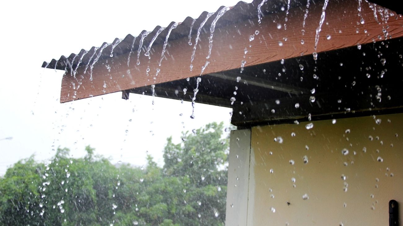 Fin de semana con lluvias en varias regiones de Chile, incluyendo Santiago