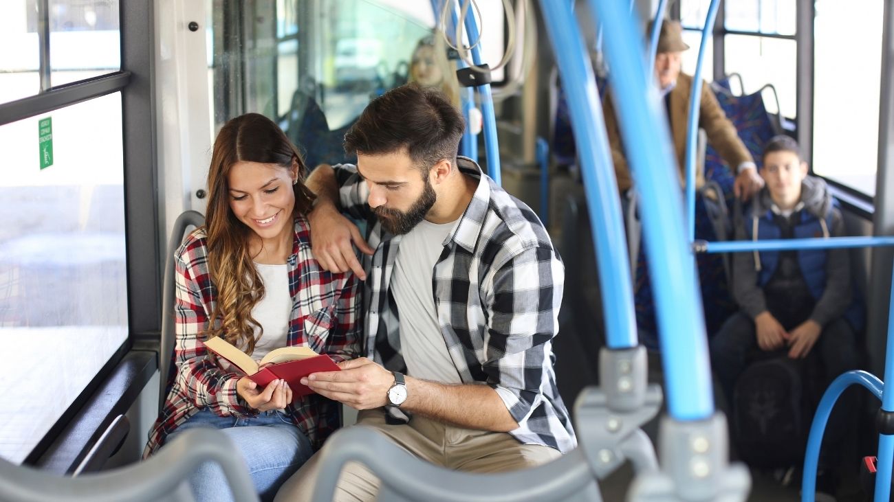 Revalida tu TNE antes del 31 de mayo y ahorra en transporte público