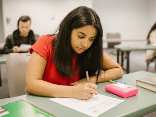 Becas Junaeb 2023: Descubre si eres beneficiario con tu RUT