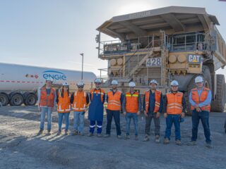 CMP y ENGIE prueban funcionamiento de primer camión de extracción en Chile que opera en base a gas natural