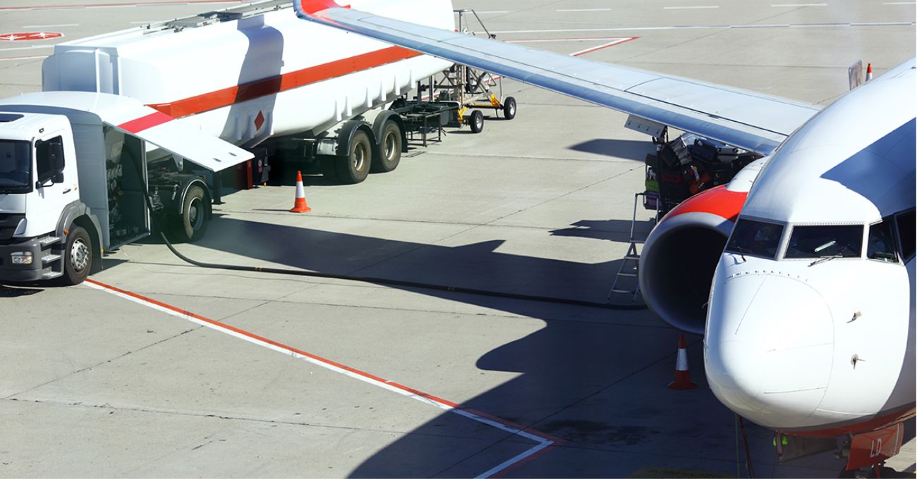 Tecnología de hidrocraqueo de Honeywell produce combustible de aviación renovable a partir de biomasa