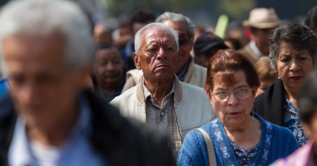 Comienza el pago del Bono Invierno 2024 a adultos mayores en Chile