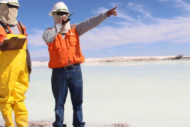 Tianqi Lithium amenaza con acciones legales a SQM y Codelco por acuerdo en Salar de Atacama