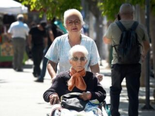 "Todo sobre la Pensión Básica Solidaria de Invalidez en Chile"