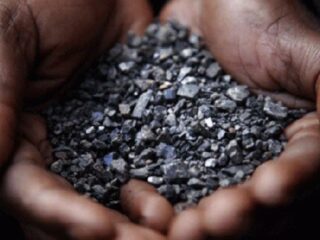 Ruanda enfrenta solicitud de embargo internacional por exportación de minerales