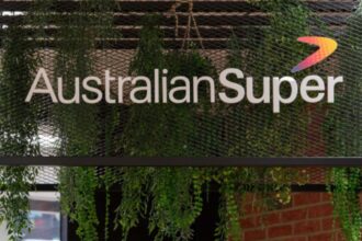 AustralianSuper, el fondo de pensiones más grande, invierte en minerales críticos para impulsar la transición energética