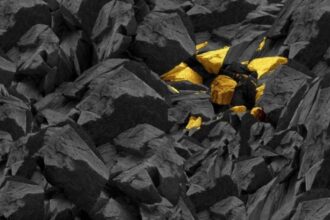 Aura Minerals adquiere proyectos Pé Quente y Pezão para exploración de oro en Brasil