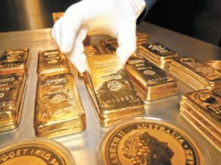 Aumento en los precios del oro debido a situación política y de salud