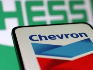El Presidente de Guyana aplaude la oferta de Chevron para comprar un proyecto petrolero de US$ 150.000 millones