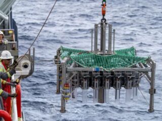 Acciones legales contra el gobierno noruego por minería submarina destructiva