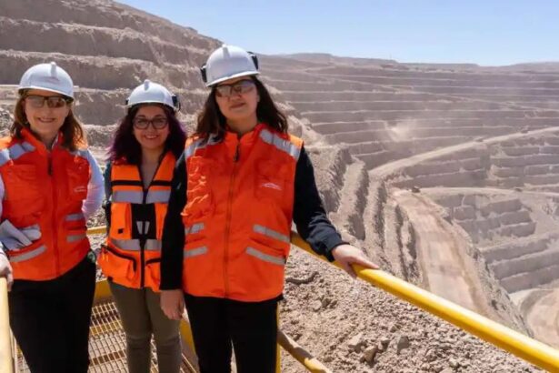"Sierra Gorda ofrece oportunidades laborales en Antofagasta: ¡Postula ahora!"
