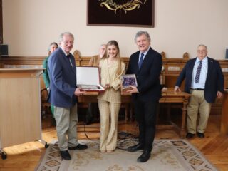 España: Isabel Niño Calderón, primer premio nacional del concurso de relatos cortos ‘La minería sostenible en tu vida’