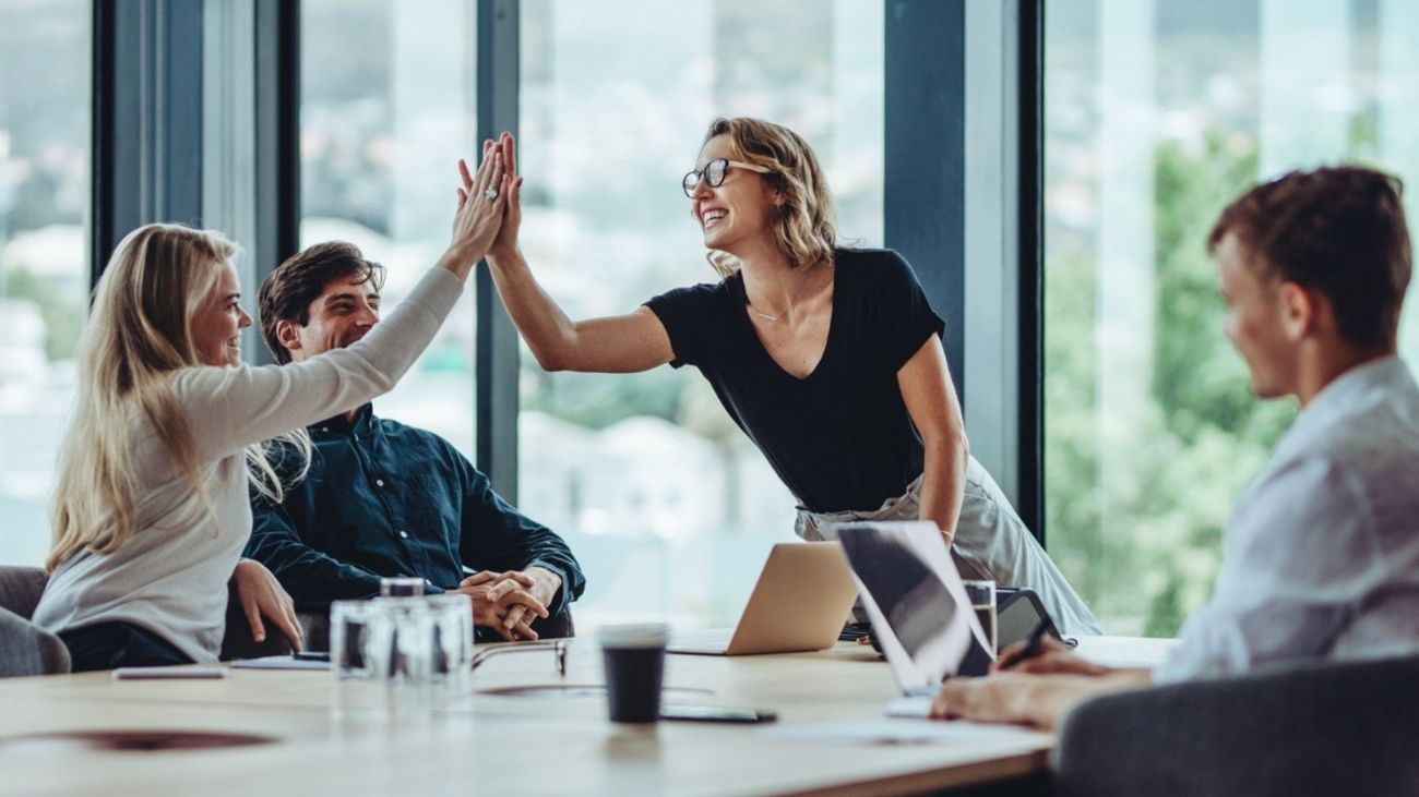 Reconocimiento a mujeres líderes en empresas impulsa la igualdad de género