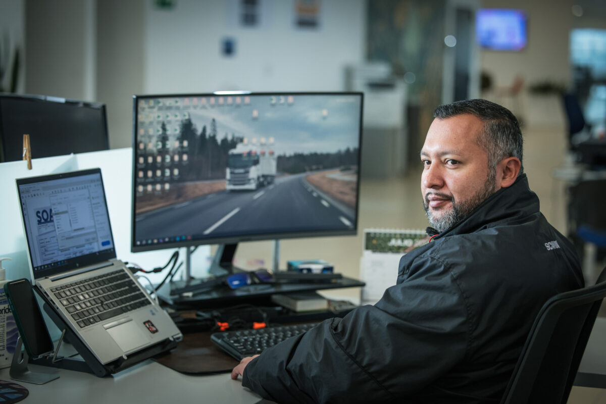Facilitando la gestión de flotas con tecnología avanzada: Centro de Planificación de Servicios de Scania Facilitando la gestión de flotas con tecnología avanzada: Centro de Planificación de Servicios de Scania