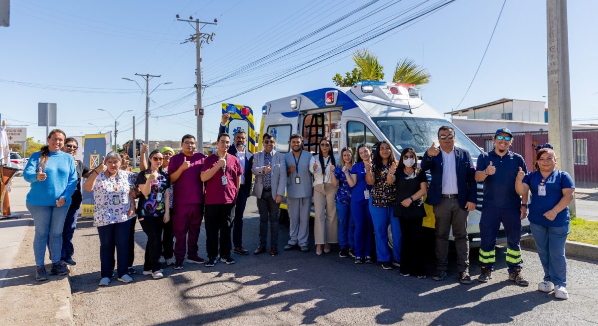 Collahuasi y Municipalidad de Pica se unen para reforzar la atención de emergencia comunal con nueva y moderna ambulancia Collahuasi y Municipalidad de Pica se unen para reforzar la atención de emergencia comunal con nueva y moderna ambulancia