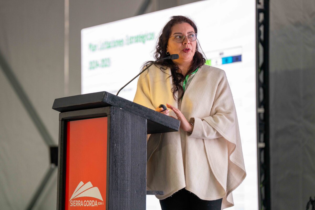 Sierra Gorda SCM firma compromiso por la sustentabilidad con sus proveedores Sierra Gorda SCM firma compromiso por la sustentabilidad con sus proveedores