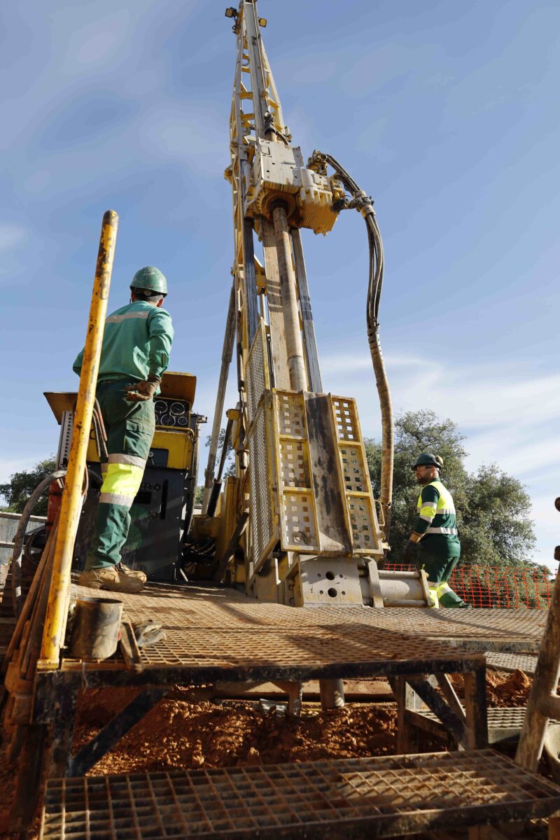 Pan Global Resources celebra cinco años de trabajos en el Proyecto Escacena, marcando hitos significativos en exploración, inversión, empleo local y sostenibilidad Pan Global Resources celebra cinco años de trabajos en el Proyecto Escacena, marcando hitos significativos en exploración, inversión, empleo local y sostenibilidad