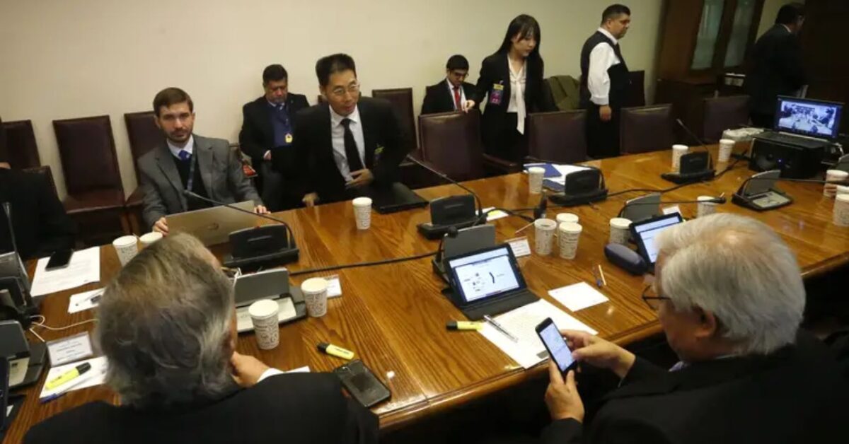 Embajador chino critica sobretasas al acero y afirma que “contraviene el consenso alcanzado” entre Boric y Xi Embajador chino critica sobretasas al acero y afirma que “contraviene el consenso alcanzado” entre Boric y Xi