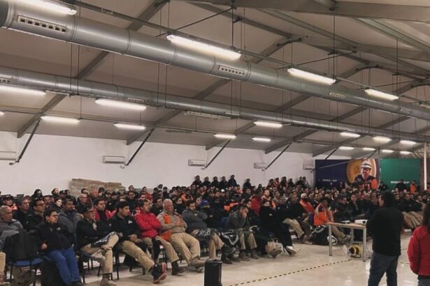 Trabajadores de minera Spence rechazan huelga legal por propuesta insatisfactoria