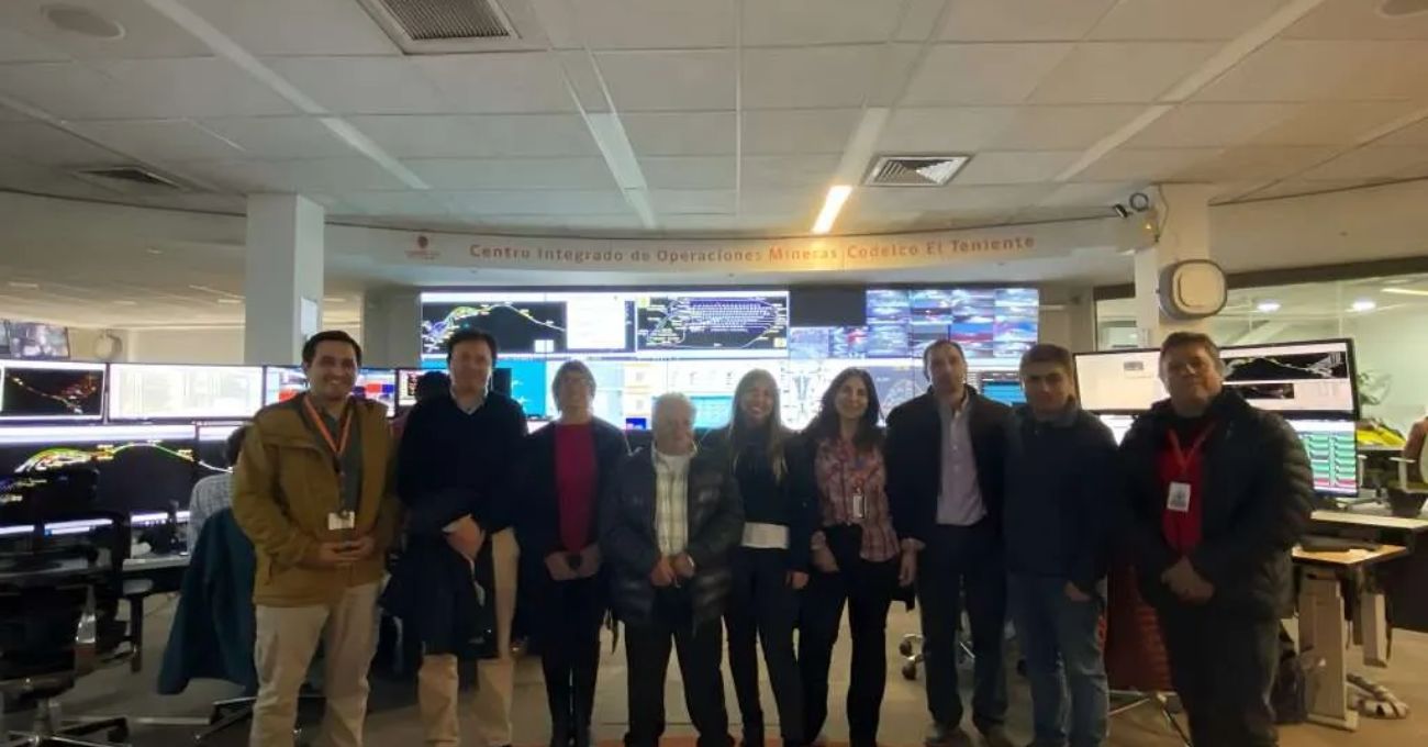 El Teniente reafirma compromiso con Unión Comunal de Juntas de Vecinos de Alto Cachapoal