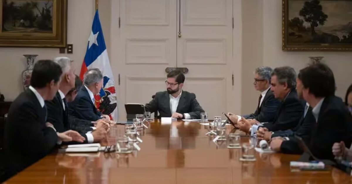 Ministro Mario Marcel asegura que es difícil que existan recursos para ampliar el subsidio a las cuentas de la luz Ministro Mario Marcel asegura que es difícil que existan recursos para ampliar el subsidio a las cuentas de la luz