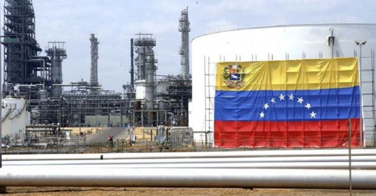 Producción petrolera de Venezuela alcanza el millón de barriles diarios