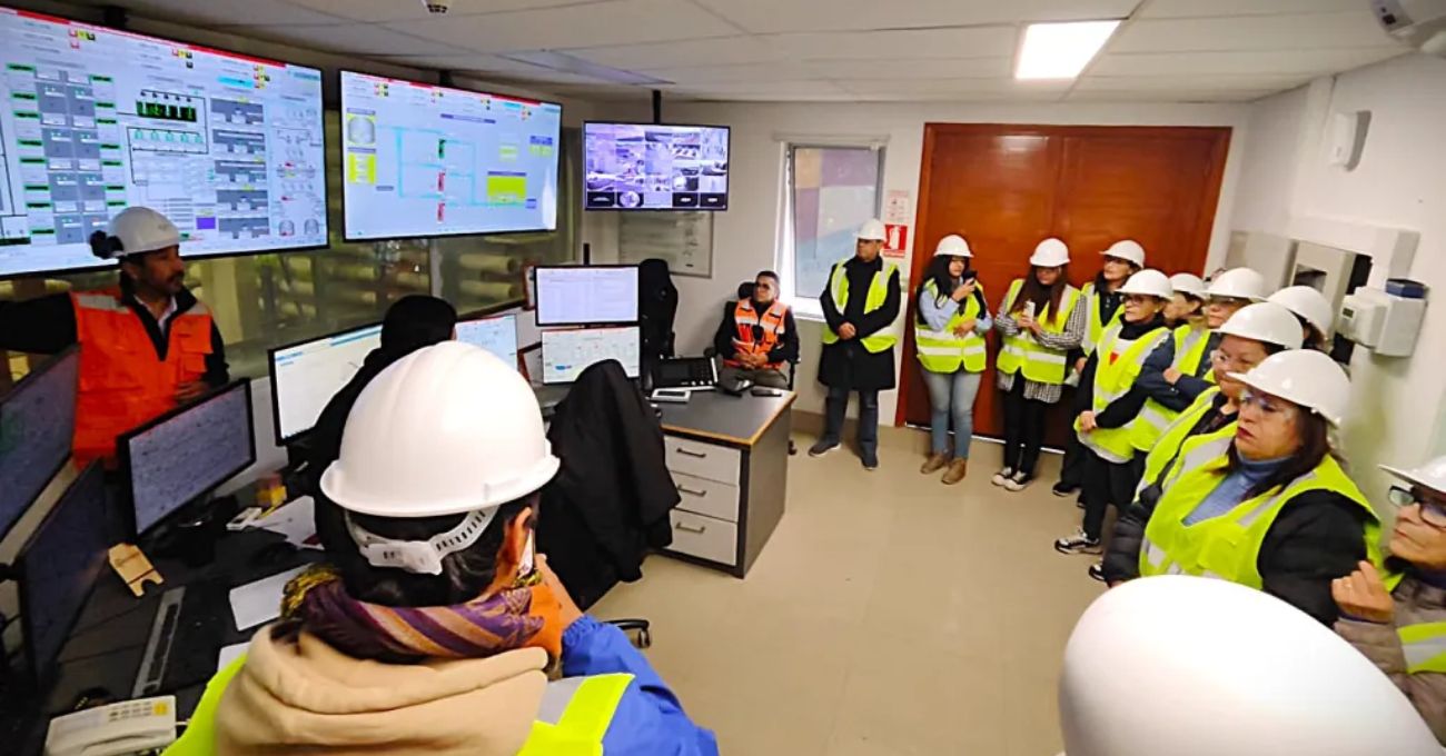 Planta desalinizadora de Aguas CAP en Punta Totoralillo: una visita informativa.