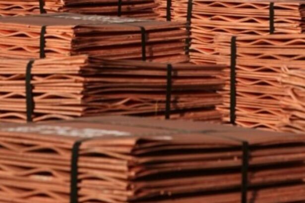 Inventarios de cobre en China alcanzan máximos en 4 años