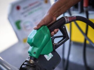 Descuentos en combustible en junio: hasta $200 por litro y promociones especiales