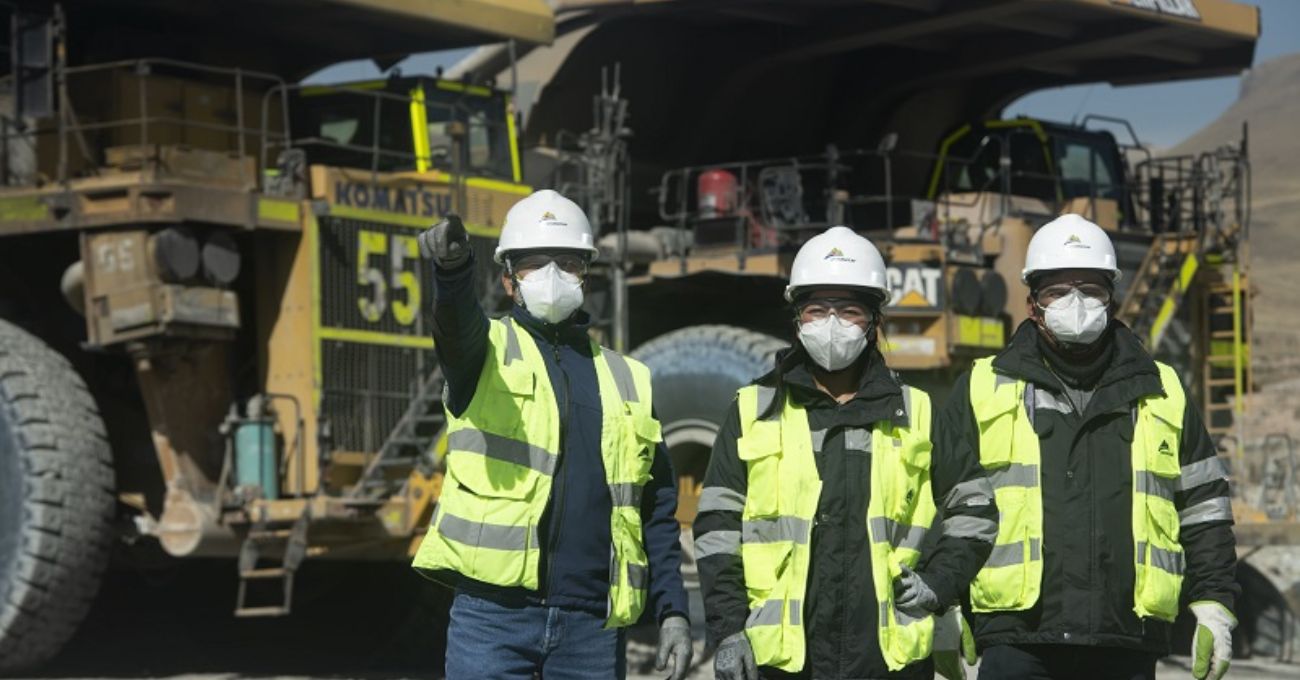 Glencore busca trabajadores en Chile para sus operaciones mineras