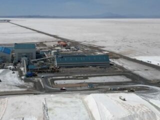 Producción de litio en Argentina alcanza crecimiento impresionante este año.