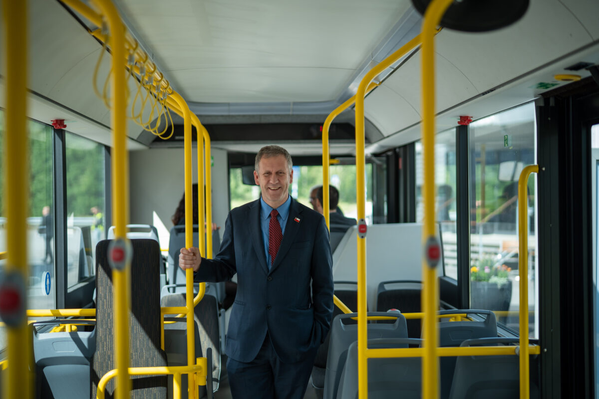 Ministro de Transportes visita casa matriz de Scania en el marco de la Electromovilidad Ministro de Transportes visita casa matriz de Scania en el marco de la Electromovilidad